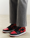 Nike Air Jordan 1 Mid Reverse Bred