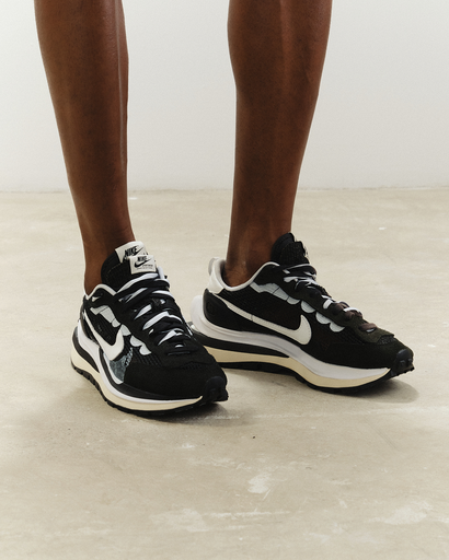 [113] Nike x Sacai VaporWaffle Black