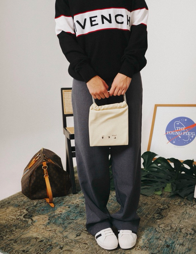 [933] Bolsa Off-White Leather Small Allen Snap Tote