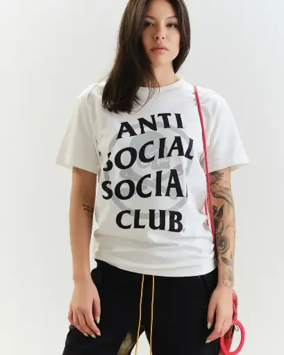 Camiseta Anti Social Social Club x Neighborhood Cambered
